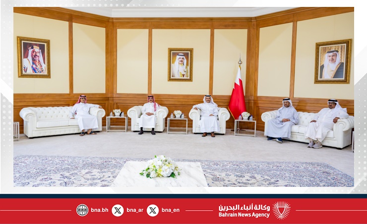 وزير الإعلام يستقبل مدير عام جهاز إذاعة وتلفزيون الخليج