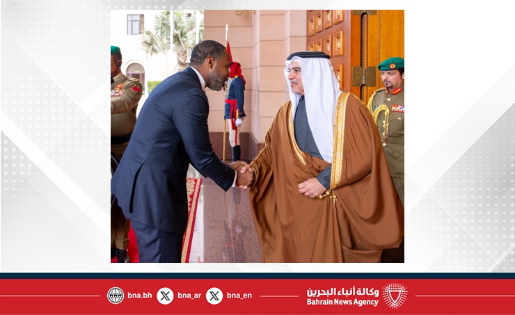 لدى لقاء سموه رئيس وزراء برمودا.. سمو ولي العهد رئيس مجلس الوزراء يؤكد الحرص المتبادل على تنمية وتعزيز علاقات التعاون بين مملكة البحرين وبرمودا