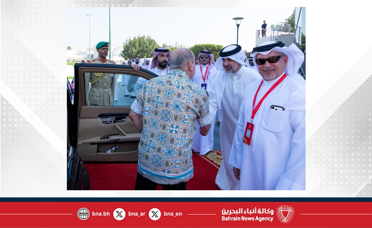 لدى لقاء سموه ملك مملكة ماليزيا.. سمو ولي العهد رئيس مجلس الوزراء: مواصلة العمل على تنمية وتطوير أوجه التعاون والتنسيق المشترك بين مملكة البحرين ومملكة ماليزيا