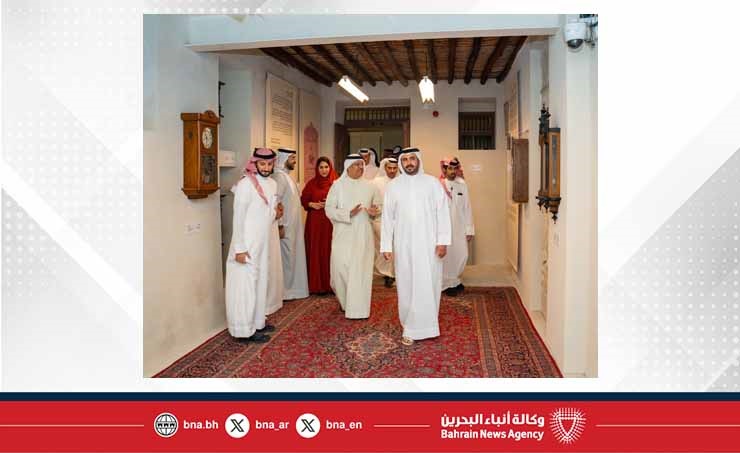 سمو الشيخ محمد بن سلمان بن حمد يشهد انطلاق مهرجان ليالي المحرق.. ويؤكد: مهرجان ليالي المحرق يشكل محطة بارزة ضمن موسم أعياد البحرين لما يوفره من مساحة تحتفي بالهوية البحرينية الأصيلة وتبرز إرث المحرق العريق