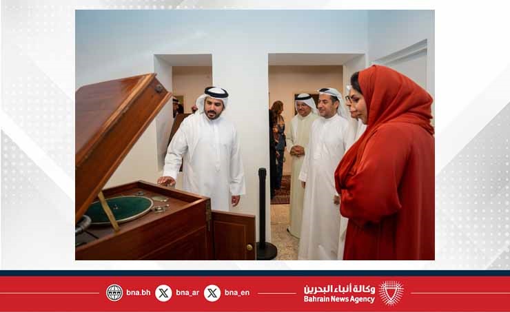 سمو الشيخ محمد بن سلمان بن حمد يشهد انطلاق مهرجان ليالي المحرق.. ويؤكد: مهرجان ليالي المحرق يشكل محطة بارزة ضمن موسم أعياد البحرين لما يوفره من مساحة تحتفي بالهوية البحرينية الأصيلة وتبرز إرث المحرق العريق