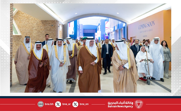 لدى تفضل سموه برعاية حفل افتتاح المرحلة الثانية من مشروع توسعة مجمع الأفنيوز البحرين.. سمو ولي العهد رئيس مجلس الوزراء: ما تشهده مملكة البحرين من توسع في المشاريع التنموية بمختلف القطاعات يجسد ما حققته من نجاحات متواصلة في مسيرتها التنموية