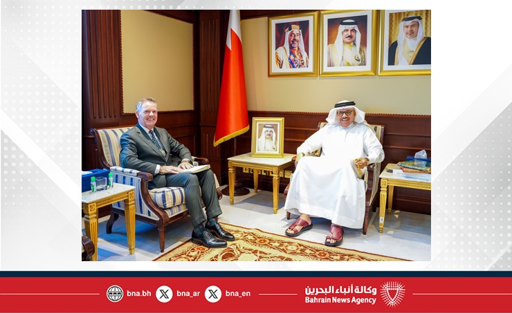 وزير الخارجية يستقبل المدير التنفيذي للمعهد الدولي للدراسات الاستراتيجية في الشرق الأوسط