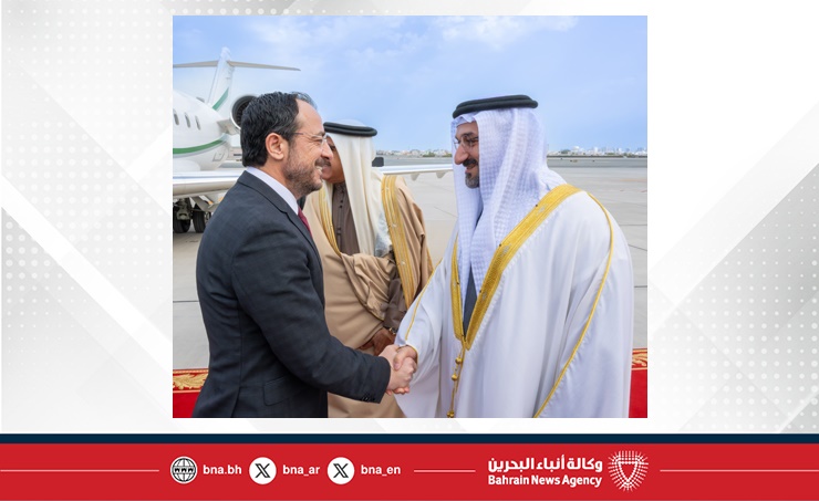 رئيس جمهورية قبرص يصل إلى البلاد