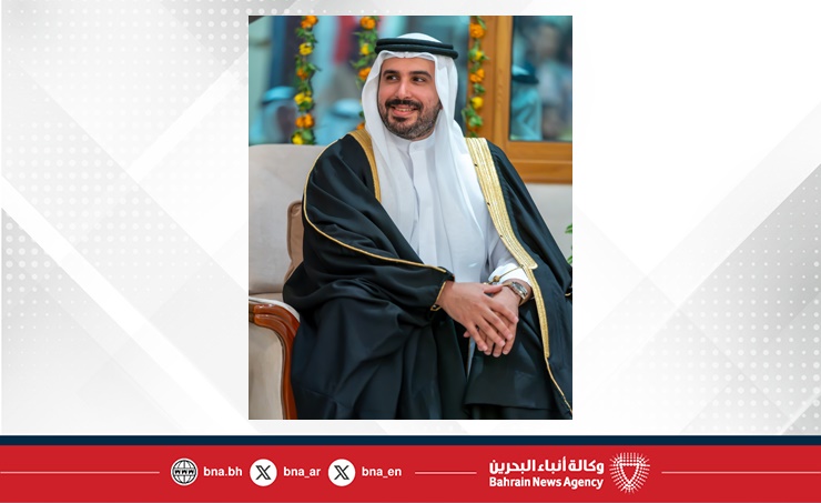 نيابة عن سمو ولي العهد رئيس مجلس الوزراء.. سمو الشيخ محمد بن سلمان بن حمد يزور عدد من الأسر بمناسبة ديوالي ورأس السنة الهندية نيابة عن سمو ولي العهد رئيس مجلس الوزراء.. سمو الشيخ محمد بن سلمان بن حمد يزور عدد من الأسر بمناسبة ديوالي ورأس السنة الهندية