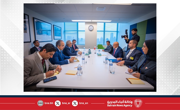 وزير الخارجية يجتمع مع نائب رئيس مجلس الوزراء وزير خارجية جمهورية باكستان الإسلامية