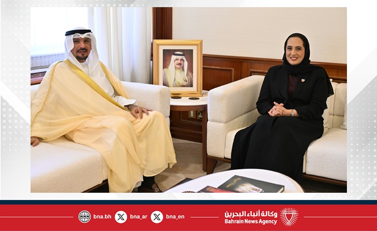 Housing Minister receives Kuwaiti Ambassador