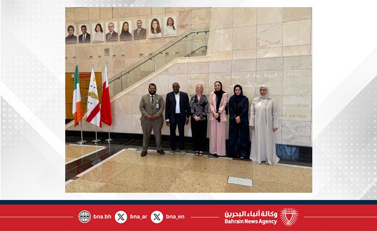 جامعة الخليج العربي والكلية الملكية للجراحين في إيرلندا تطلقان مشروعًا للمقارنة المعيارية لدعم الاعتماد الأكاديمي