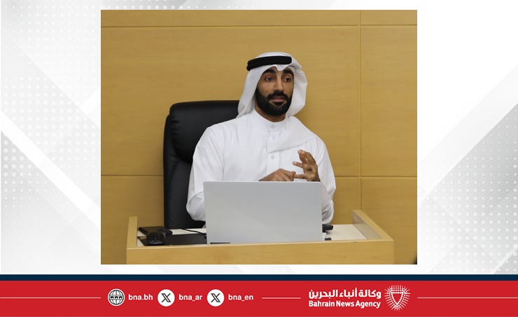 البحرين – كرسي الشيخ حمد بن خليفة آل ثاني في مجال نظم المعلومات الجغرافية يقيم محاضرة (دور الذكاء الاصطناعي في الابتكار ونقل التكنولوجيا)