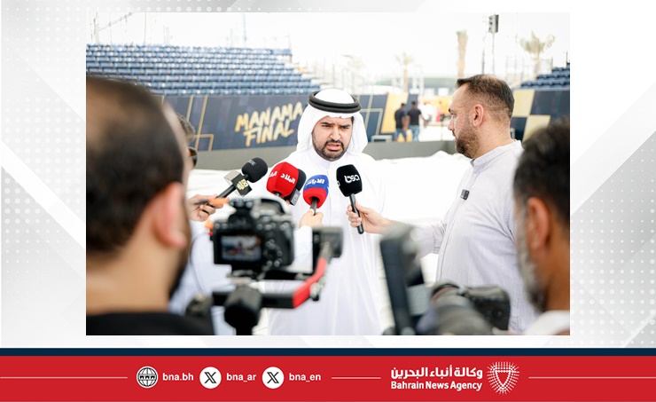 سمو الشيخ عيسى بن علي يتفقد ملاعب محطة المنامة الختامية من الجولة العالمية لكرة السلة 3x3