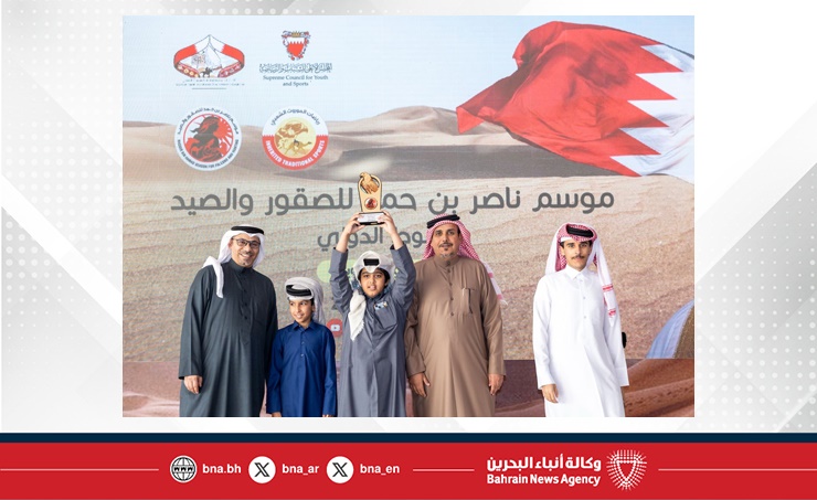 صقارو دول مجلس التعاون يتنافسون في البحرين .. موسم ناصر بن حمد للصقور والصيد يشهد مشاركة خليجية واسعة