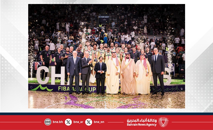 سمو الشيخ عيسى بن علي يشهد نهائي كأس آسيا لكرة السلة في جدة
