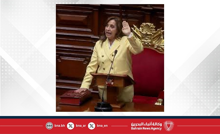 البرلمان في بيرو يصوت لعزل الرئيسة بولوارتي وسط تصاعد الجريمة