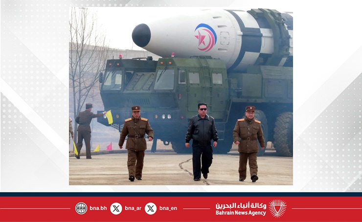 كوريا الشمالية تستعرض أحدث صواريخها الباليستية خلال عرض عسكري مهيب في بيونغ يانغ
