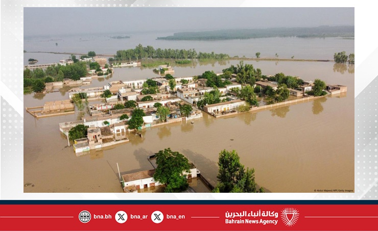 نزوح الآلاف بسبب الفيضانات المدمرة شرق باكستان