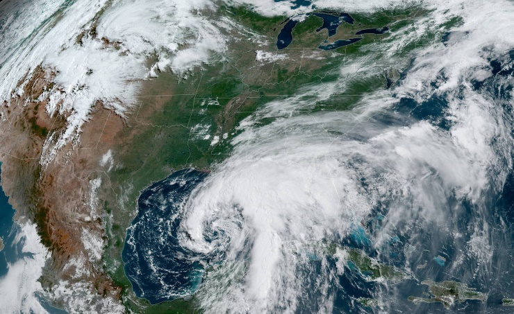 Tropical Storm Cristobal advances toward US Gulf Coast