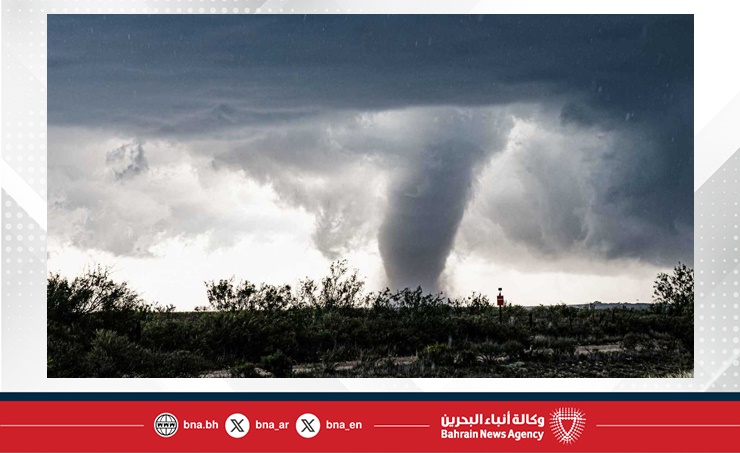 مدن جنوب الصين تستعد لوصول إعصار "راجاسا" بإغلاق المدارس وإلغاء رحلات جوية