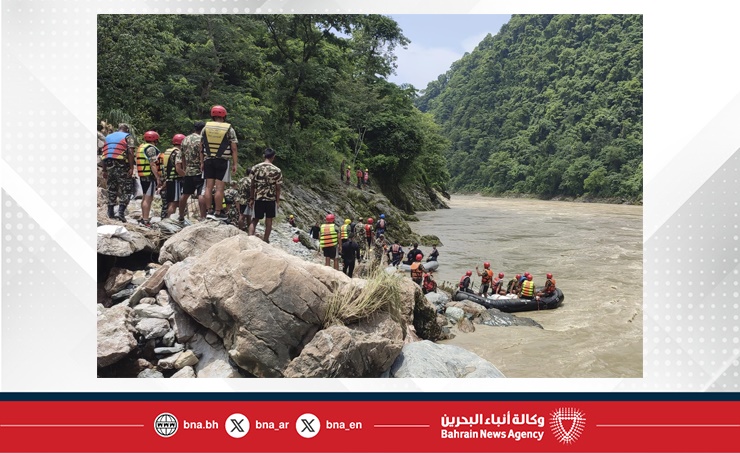 Rescuers in Nepal recover 11 bodies after a landslide swept 2 buses ...